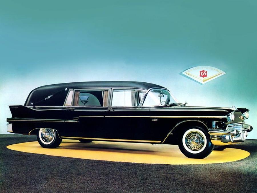  Cadillac Victoria Landau by Sayers & Scovill 1958 года  (фото 1 из 1)
